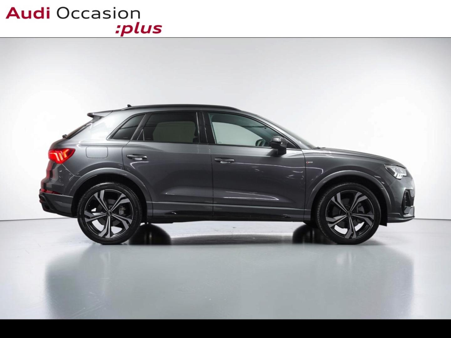 Voitures occasions Audi Q3 S line Paris