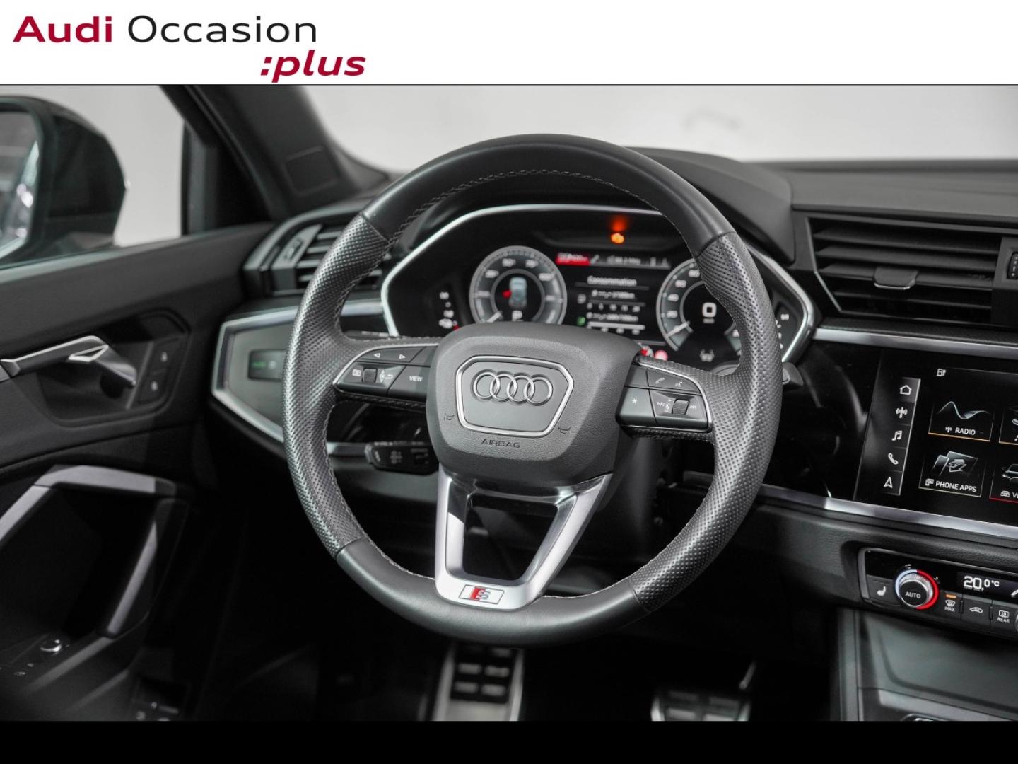 Voitures occasions Audi Q3 S line Paris