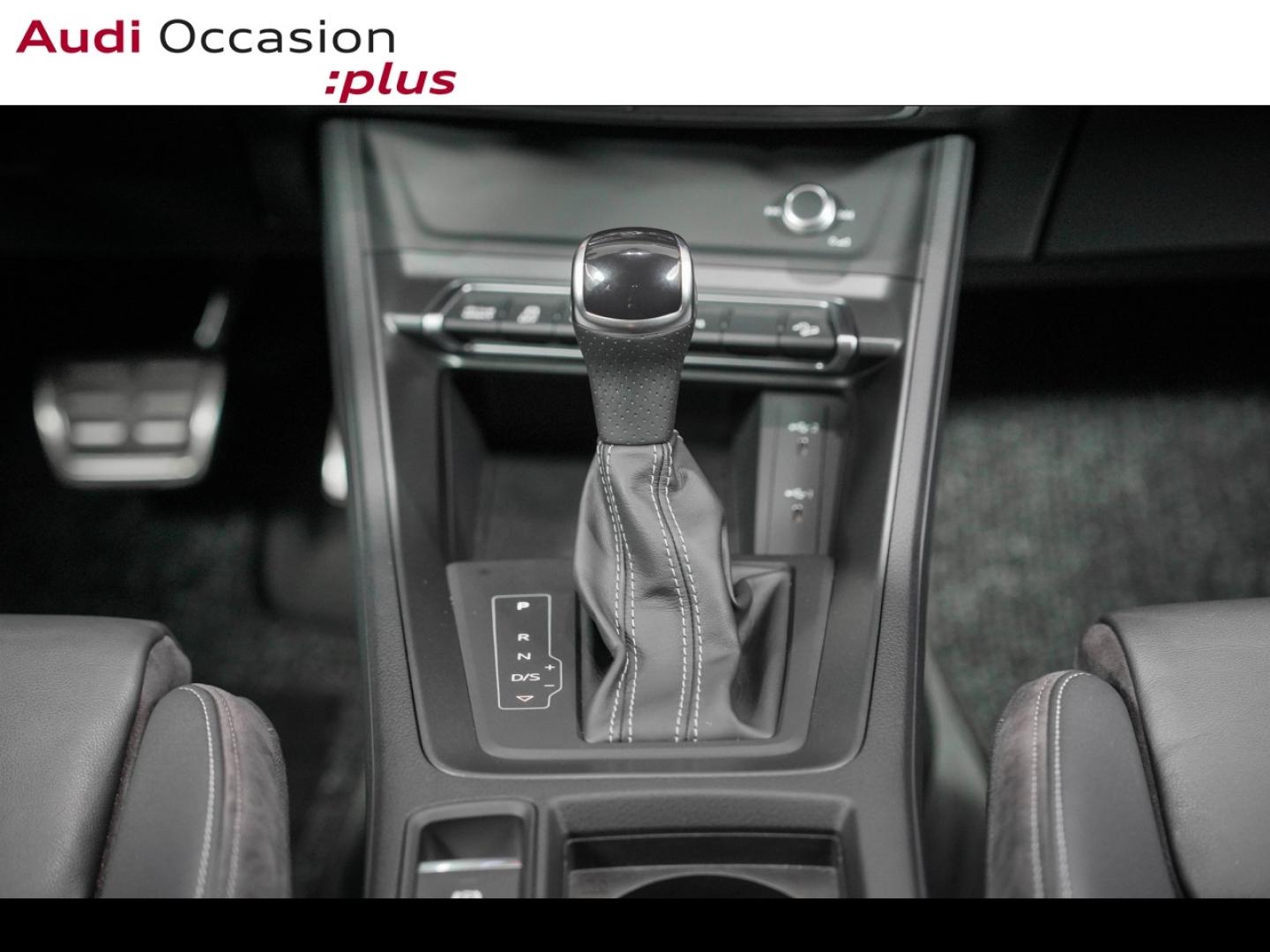 Voitures occasions Audi Q3 S line Paris
