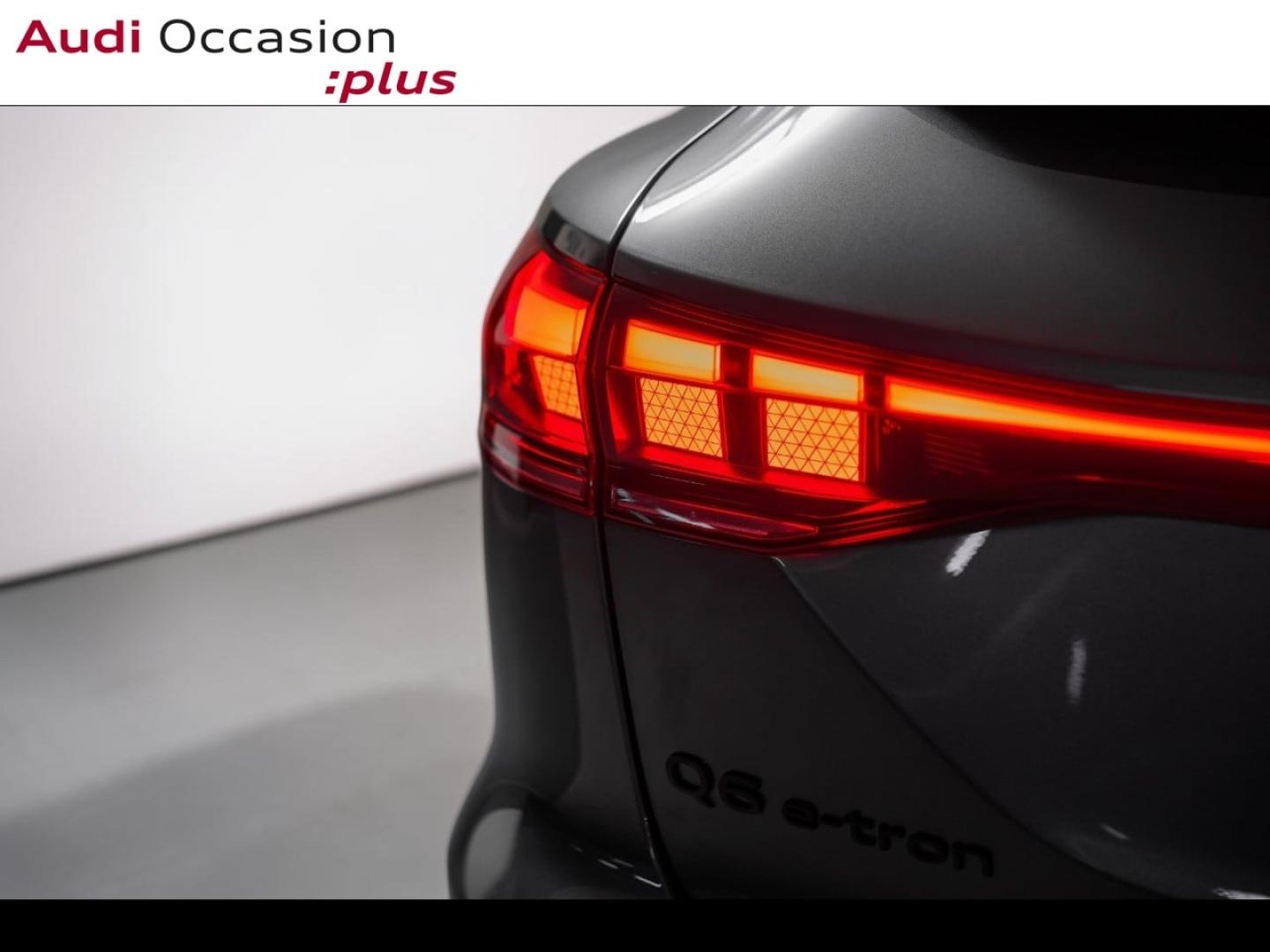 Voitures occasions Audi Q6 Sportback e-tron S line Paris