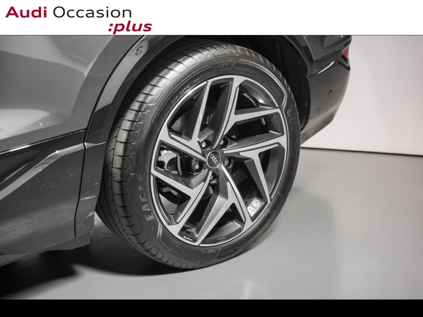 Voitures occasions Audi Q6 Sportback e-tron S line Paris