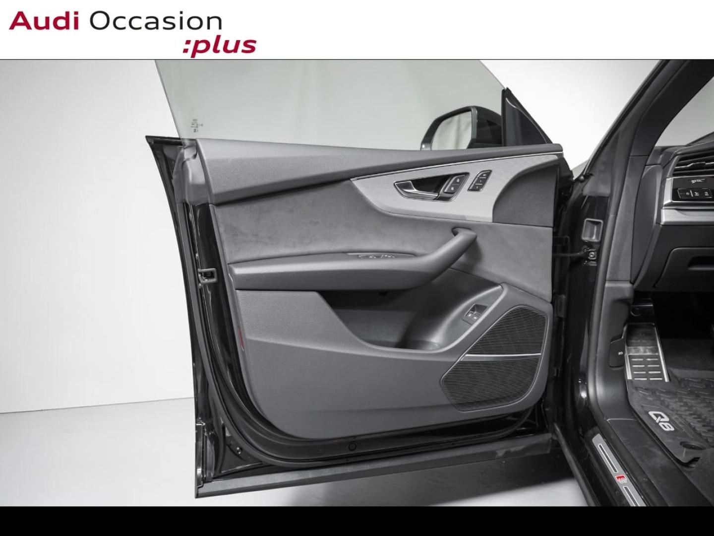 Voitures occasions Audi Q8 Compétition Paris