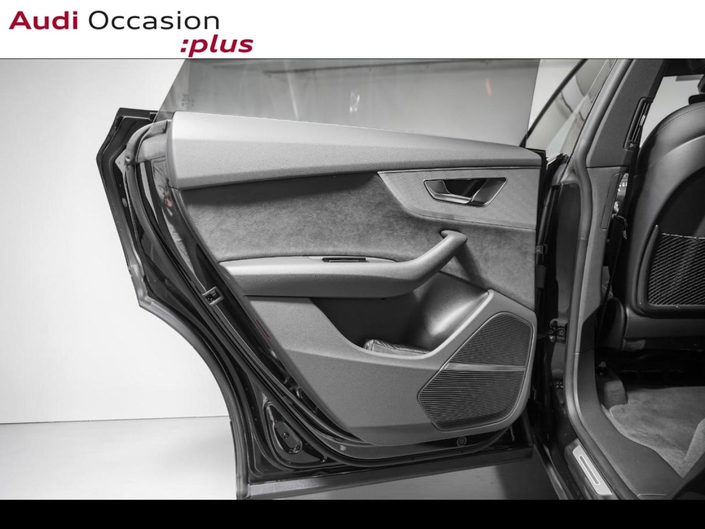 Voitures occasions Audi Q8 Compétition Paris