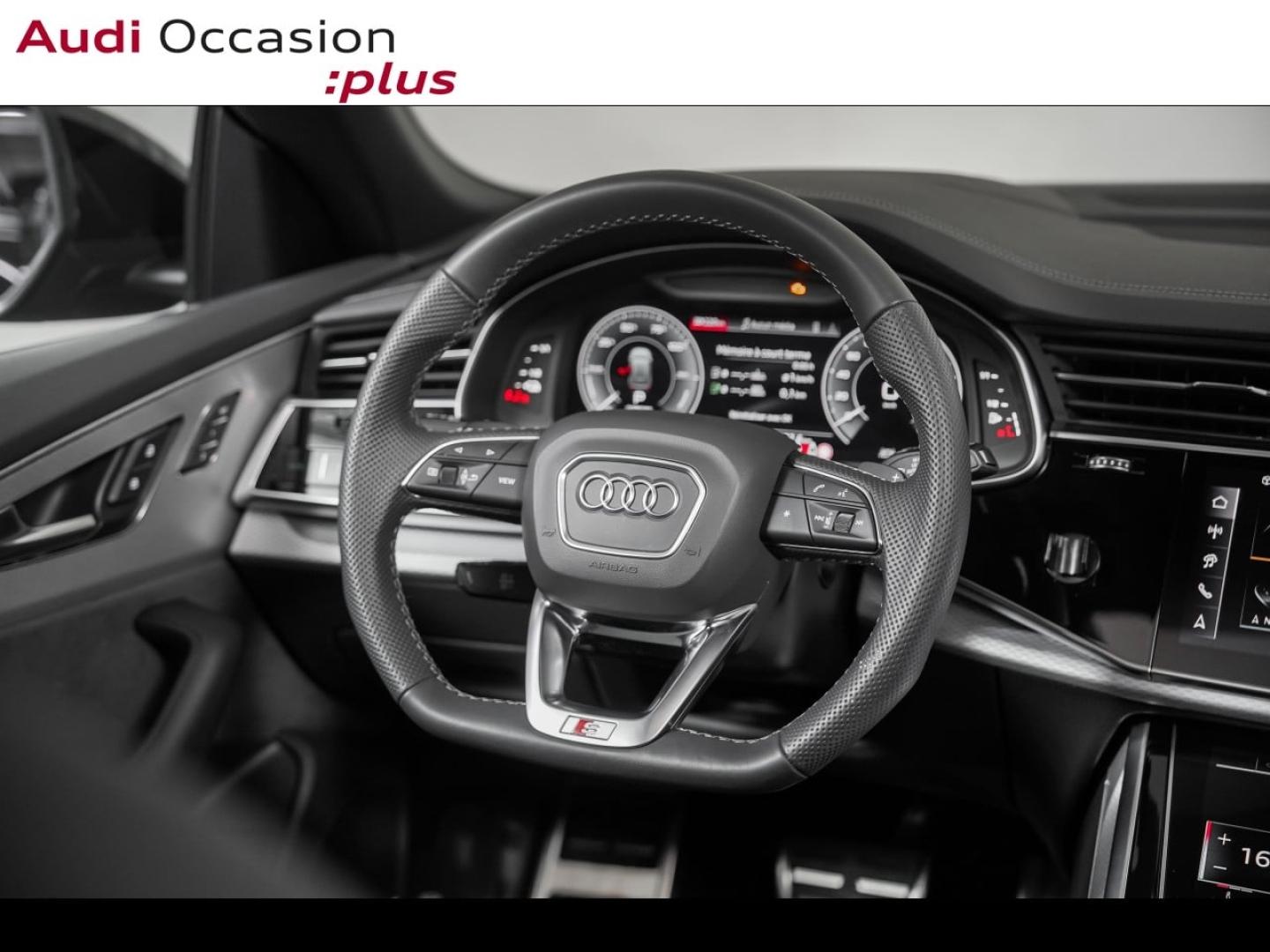 Voitures occasions Audi Q8 Compétition Paris