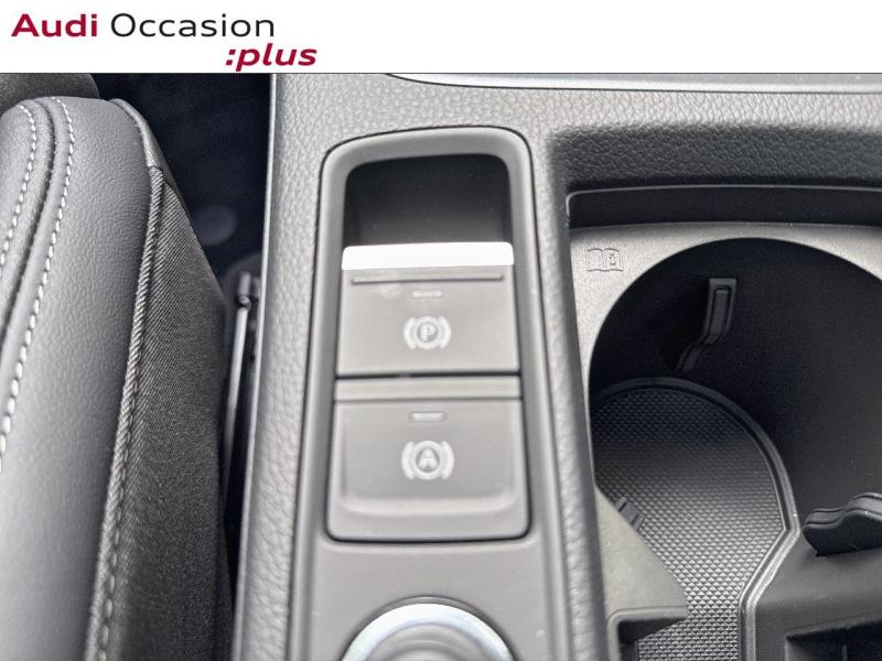 Voitures occasions Audi Q3 Sportback S line Paris