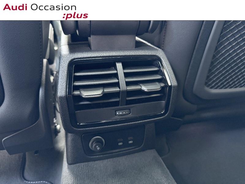 Voitures occasions Audi Q3 Sportback S line Paris