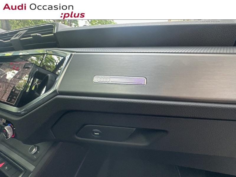 Voitures occasions Audi Q3 Sportback S line Paris