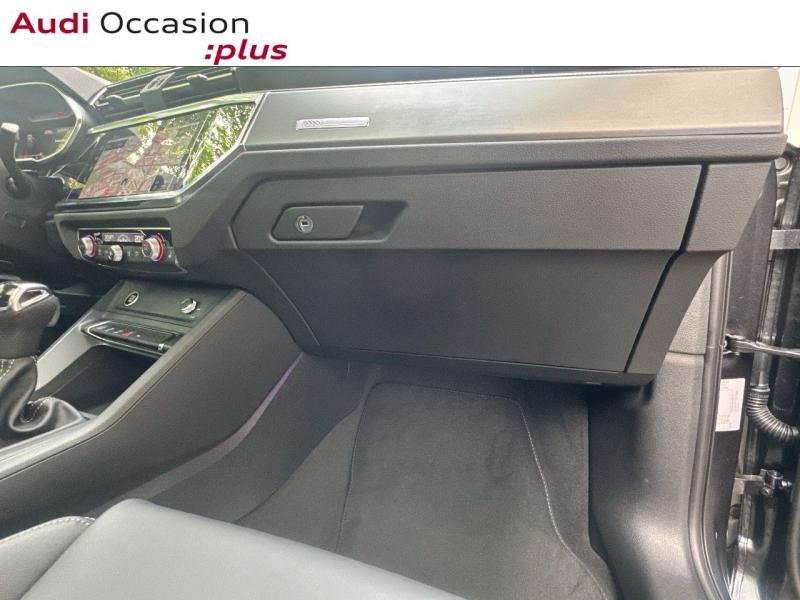 Voitures occasions Audi Q3 Sportback S line Paris