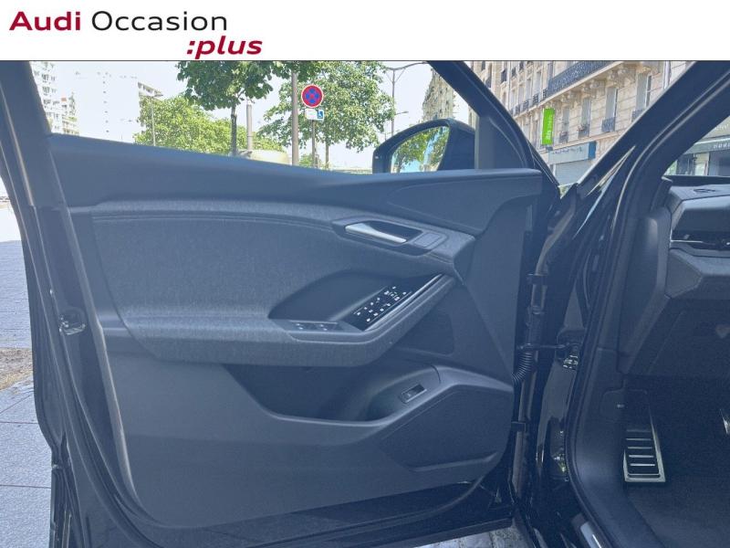 Voitures occasions Audi Q6 e-tron S line Paris