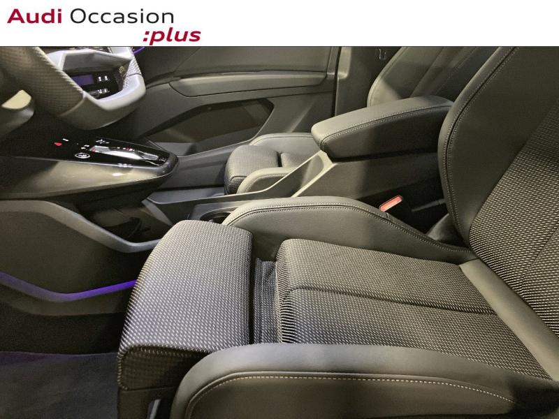 Voitures occasions Audi Q4 e-tron S line Paris