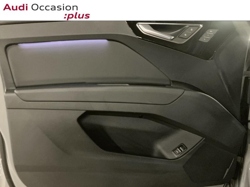 Voitures occasions Audi Q4 e-tron S line Paris