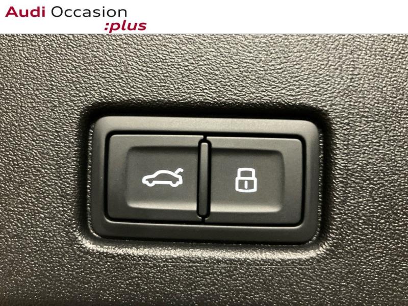 Voitures occasions Audi Q4 e-tron S line Paris