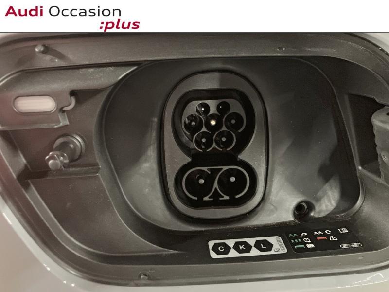 Voitures occasions Audi Q4 e-tron S line Paris
