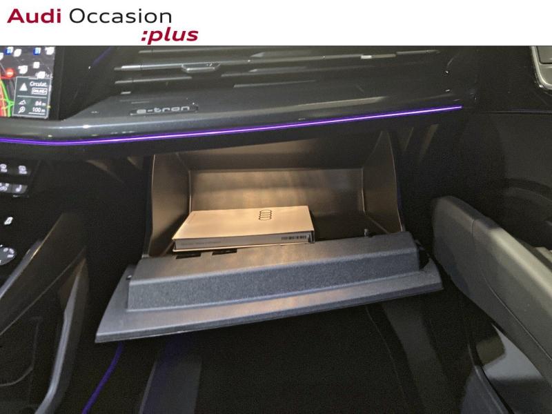 Voitures occasions Audi Q4 e-tron S line Paris
