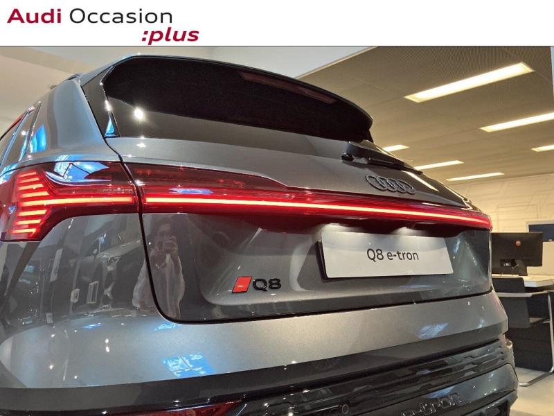 Voitures occasions Audi Q8 E-TRON S Line Paris