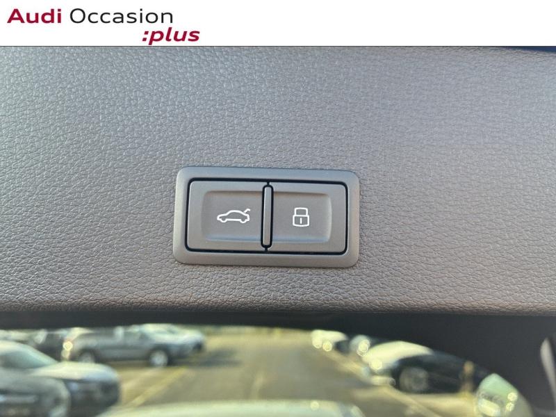 Voitures occasions Audi Q2 S line Paris