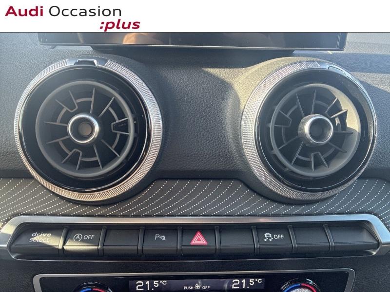 Voitures occasions Audi Q2 S line Paris