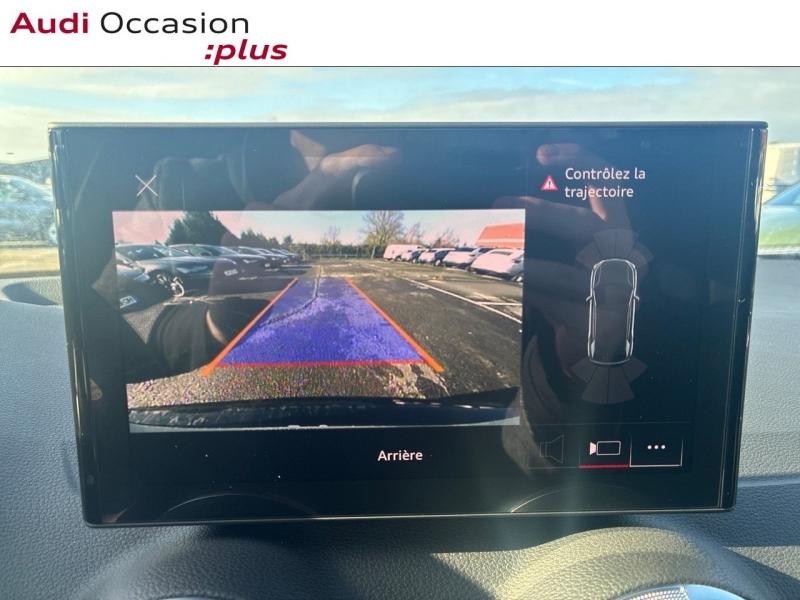 Voitures occasions Audi Q2 S line Paris