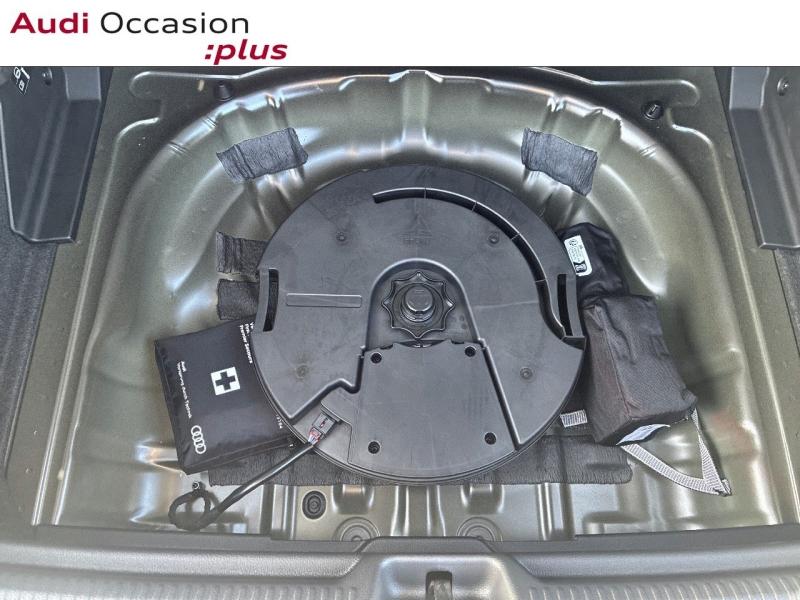 Voitures occasions Audi Q2 S line Paris