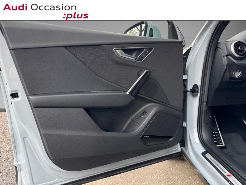Voitures occasions Audi Q2 S line Paris