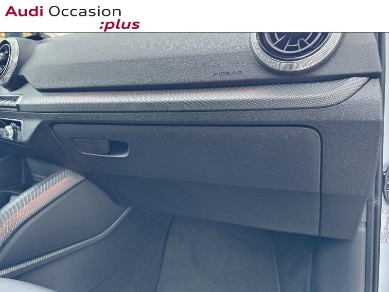 Voitures occasions Audi Q2 S line Paris