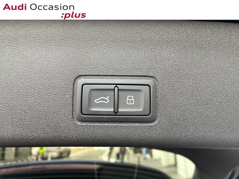 Voitures occasions Audi Q3 S line Paris