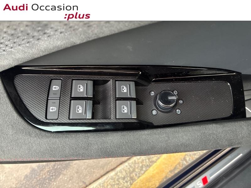 Voitures occasions Audi Q3 S line Paris