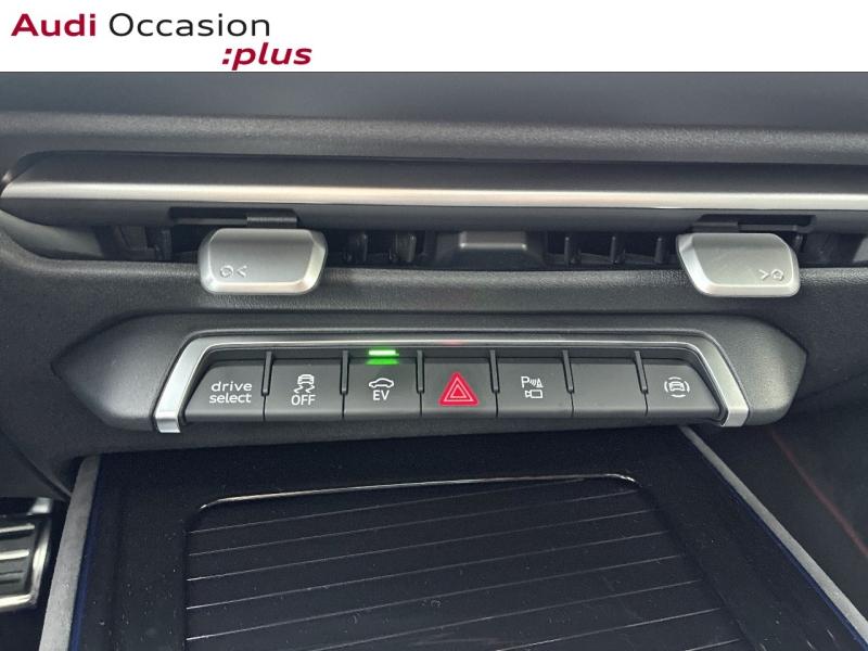 Voitures occasions Audi Q3 S line Paris