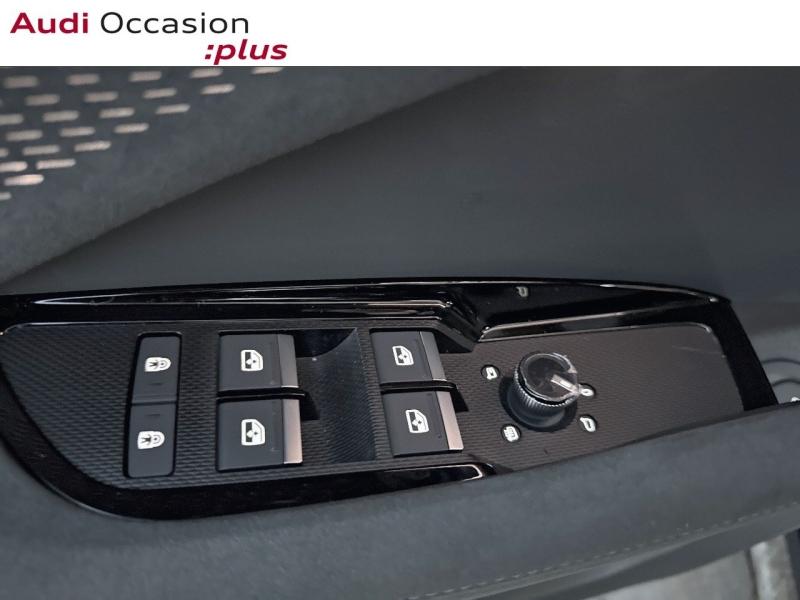 Voitures occasions Audi Q3 Sportback S line Paris