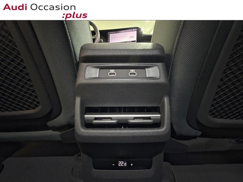 Voitures occasions Audi Q3 Sportback S line Paris