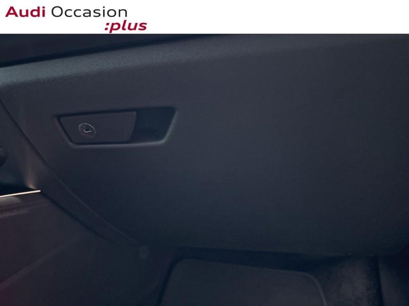 Voitures occasions Audi Q3 Sportback S line Paris