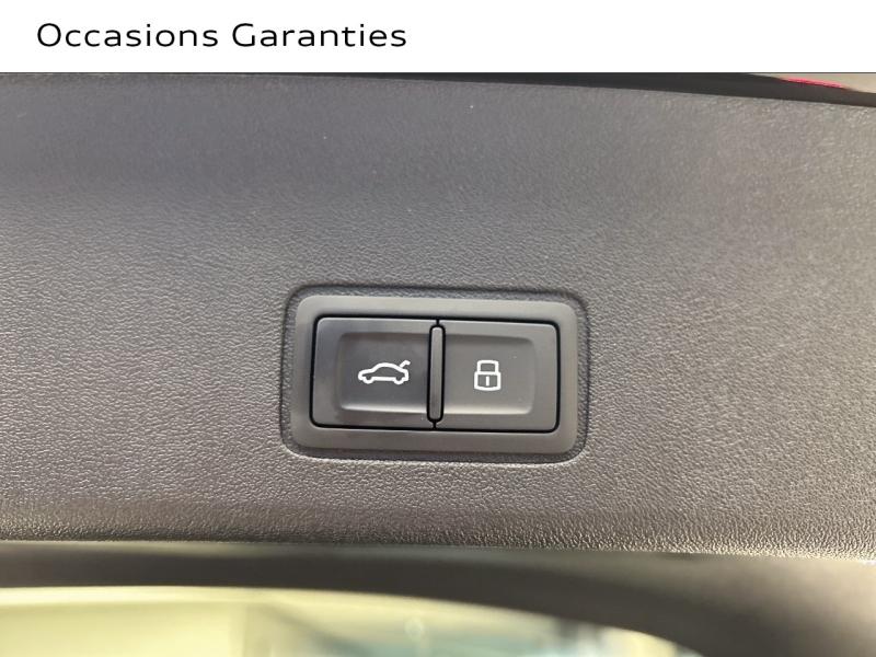 Voitures occasions Audi Q3 Sportback S line Paris