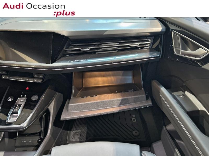 Voitures occasions Audi Q4 Sportback e-tron Base Paris