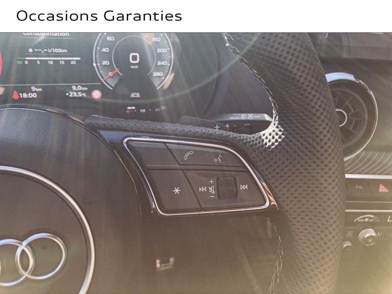 Voitures occasions Audi Q2 S line Paris