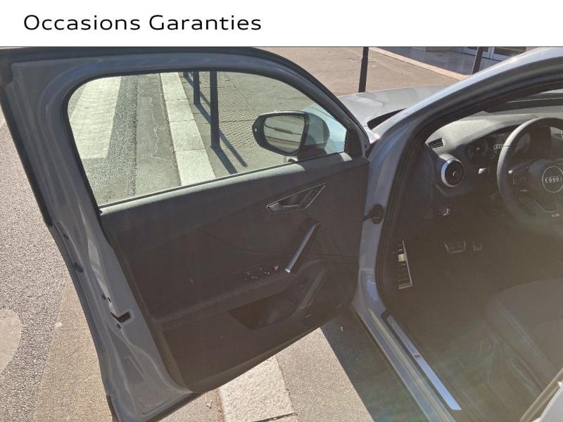Voitures occasions Audi Q2 S line Paris