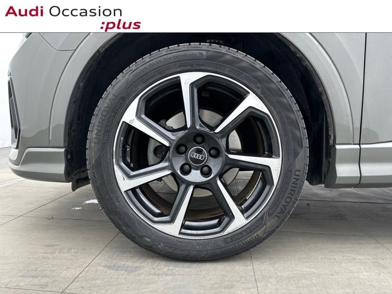 Voitures occasions Audi Q3 Design Saint-Thibault-des-Vignes