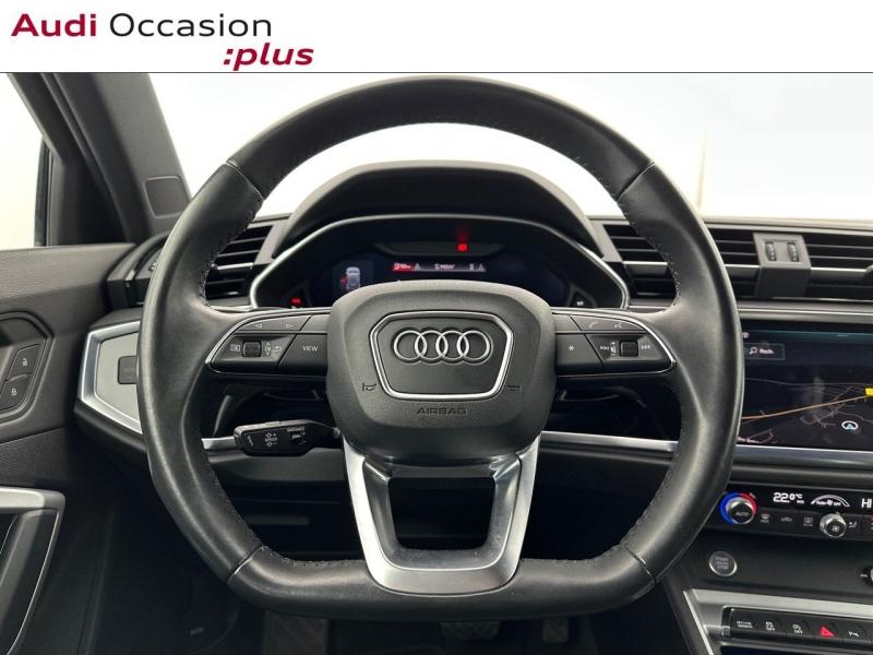Voitures occasions Audi Q3 Design Saint-Thibault-des-Vignes