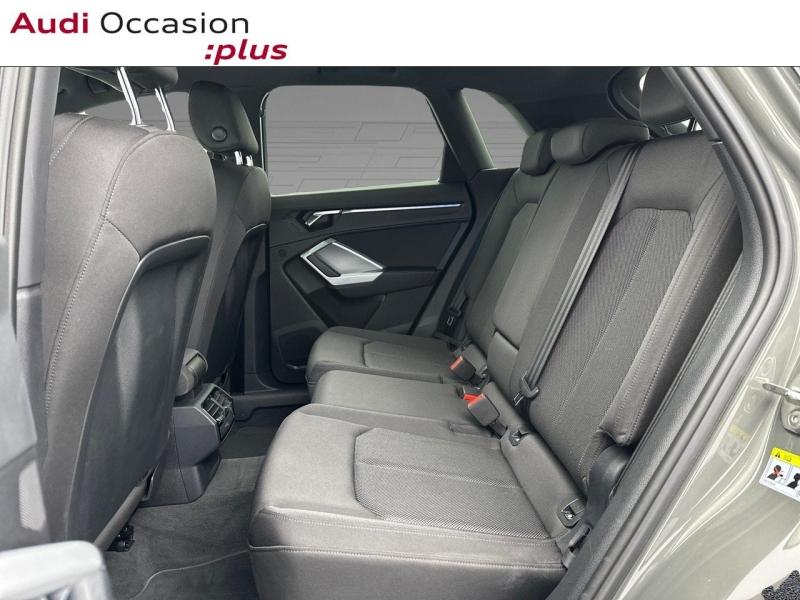 Voitures occasions Audi Q3 Design Saint-Thibault-des-Vignes