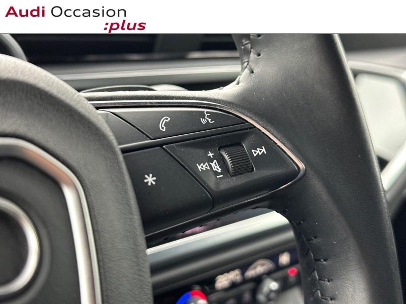 Voitures occasions Audi Q3 Design Saint-Thibault-des-Vignes