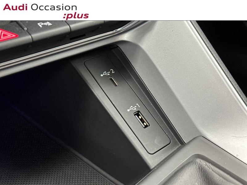 Voitures occasions Audi Q3 Design Saint-Thibault-des-Vignes