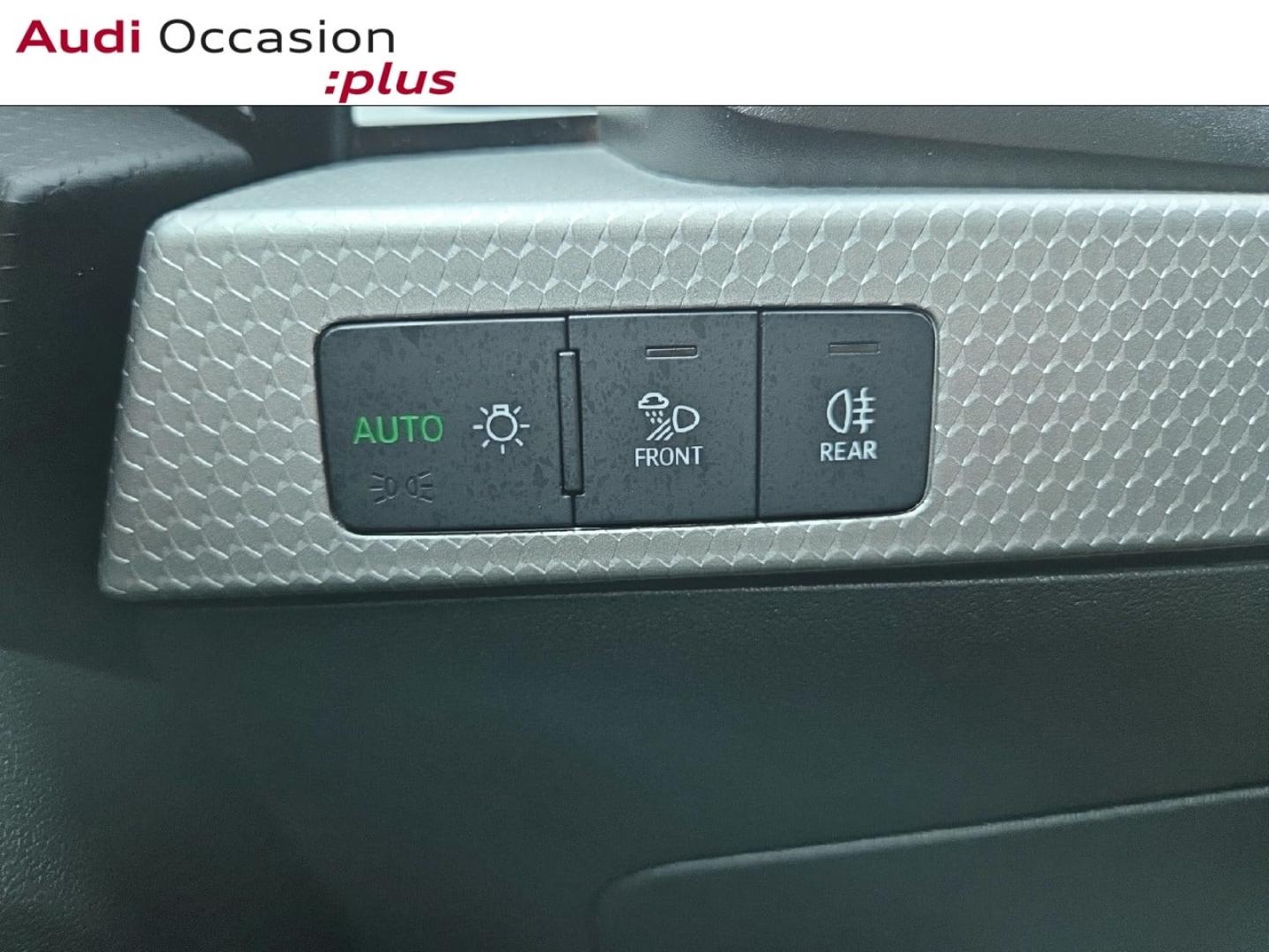 Voitures occasions Audi A1 Sportback S line Saint-Thibault-des-Vignes