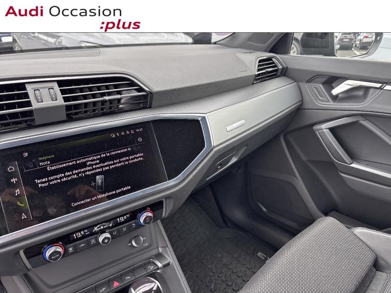 Voitures occasions Audi Q3 Sportback S line Saint-Thibault-des-Vignes