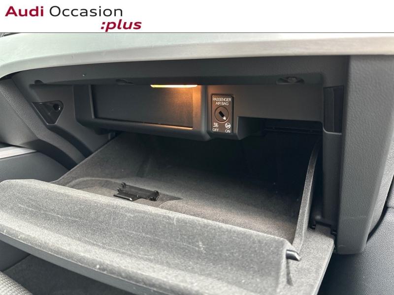 Voitures occasions Audi A4 Avant S line Saint-Thibault-des-Vignes
