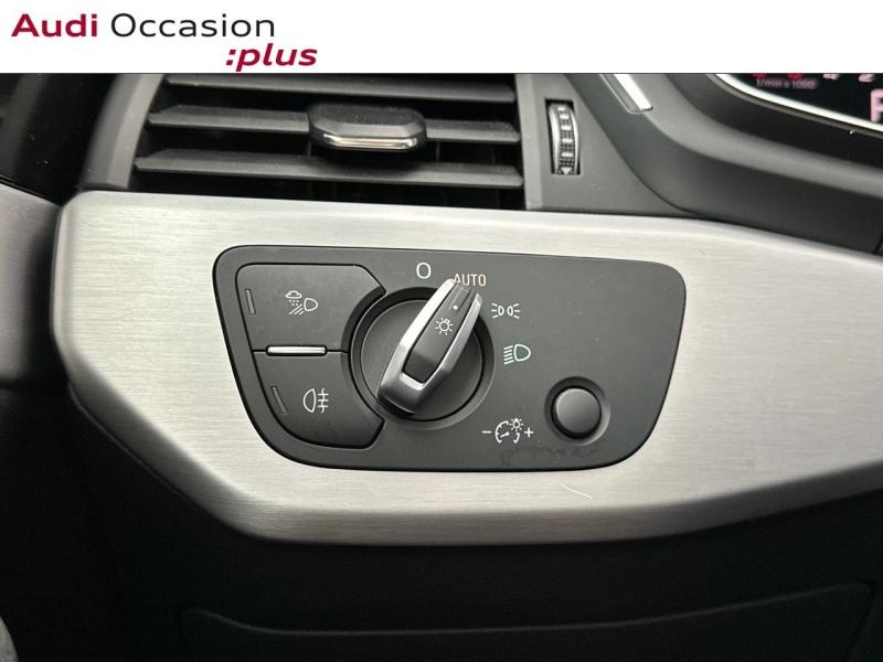 Voitures occasions Audi A4 Avant S line Saint-Thibault-des-Vignes