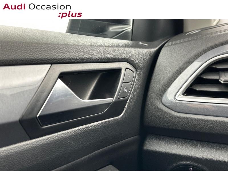 Voitures occasions VOLKSWAGEN T-ROC Style Saint-Thibault-des-Vignes