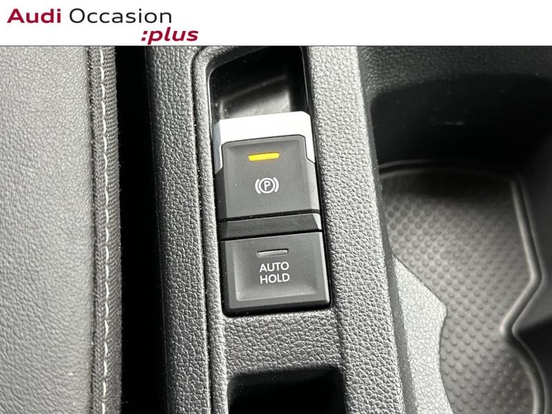 Voitures occasions VOLKSWAGEN T-ROC Style Saint-Thibault-des-Vignes