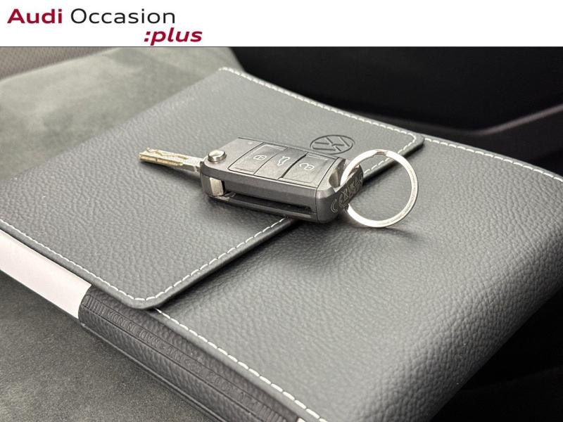 Voitures occasions VOLKSWAGEN T-ROC Style Saint-Thibault-des-Vignes