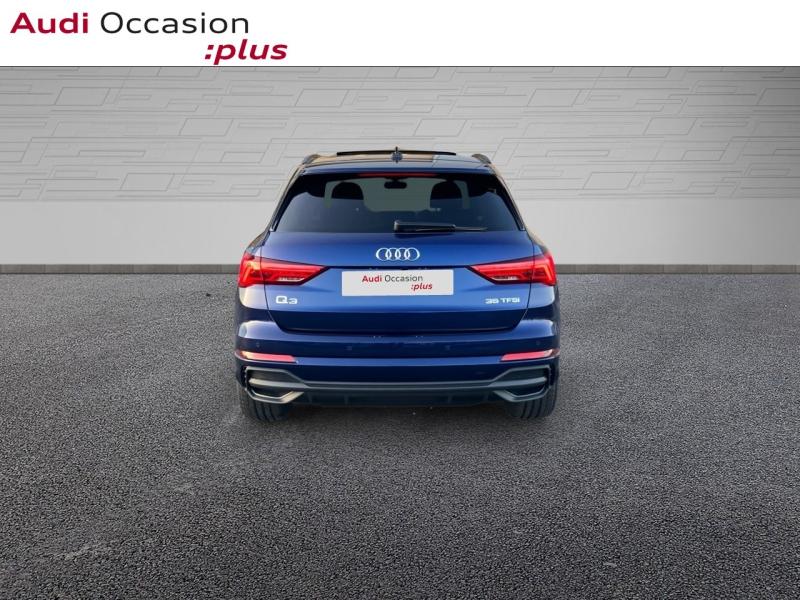 Voitures occasions Audi Q3 S line Saint-Thibault-des-Vignes