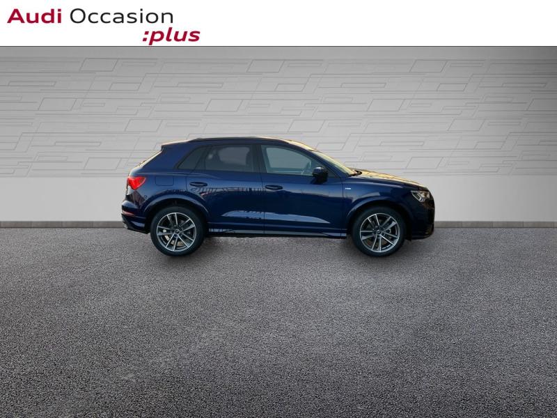 Voitures occasions Audi Q3 S line Saint-Thibault-des-Vignes