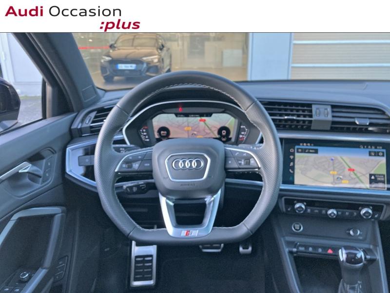 Voitures occasions Audi Q3 S line Saint-Thibault-des-Vignes